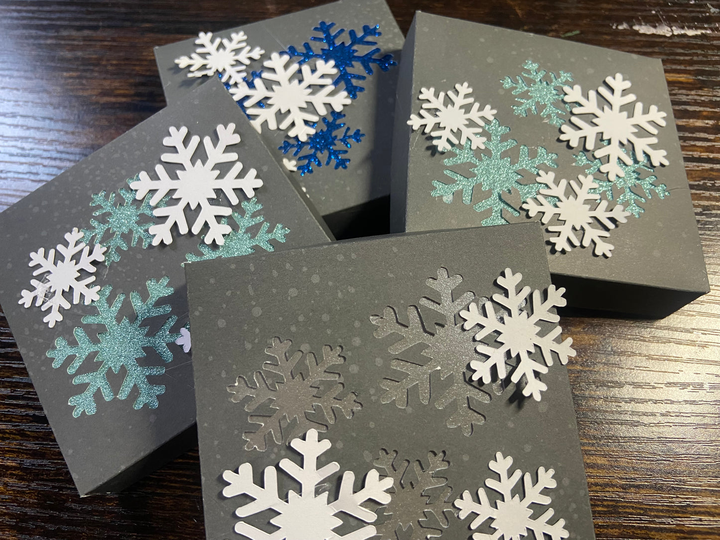 Holiday gift boxes